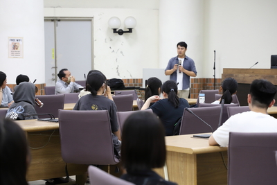 114.10.15邀請林侑毅副教授演講